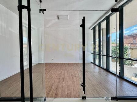 Office space for rent at Mine Peza Residence!