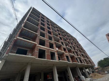 Ish Fusha e Aviacionit – Shitet Apartament 1+1 | Mundësi Investimi 128,400 €