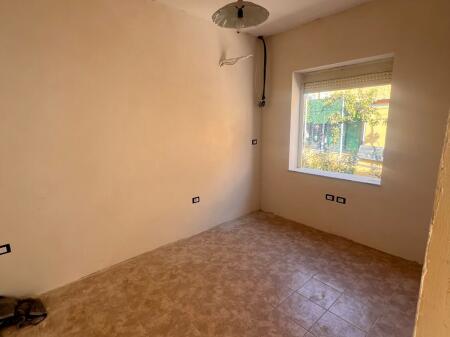 🏡 Jepet me Qira Vilë Twin – Mbrapa Garden Building