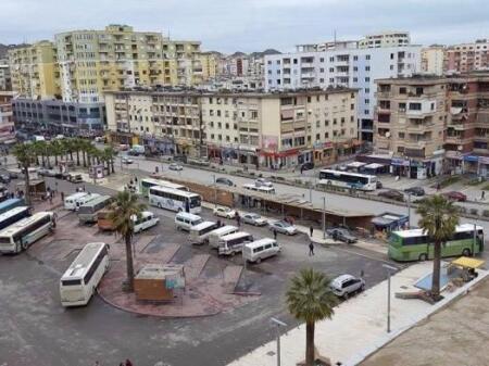 Apartament 1+1 per Qira stacioni Trenit