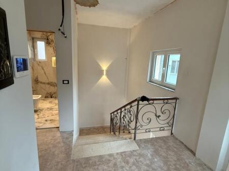 Private House for Rent on Kavaja Street