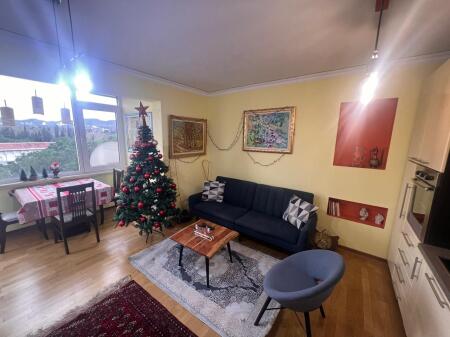 Affittasi appartamento 2+1 vicino ad Air Albania.