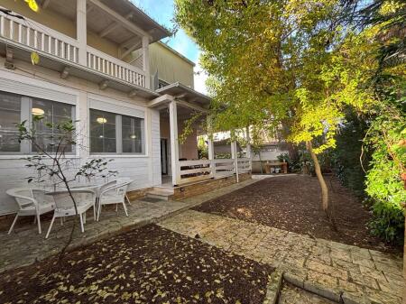 Shitet Vilë – Lura, Gjiri i Lalzit