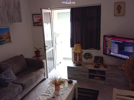 Garsoniere Me Qera Ne Brryl (ID BG155) Tirane