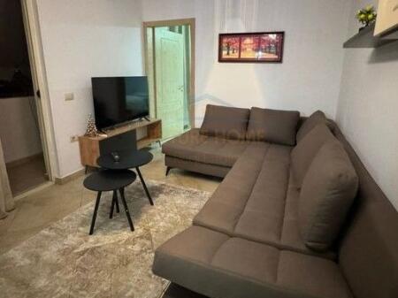 Affitto, Appartamento 3+1, Via Kavaja, Tirana.