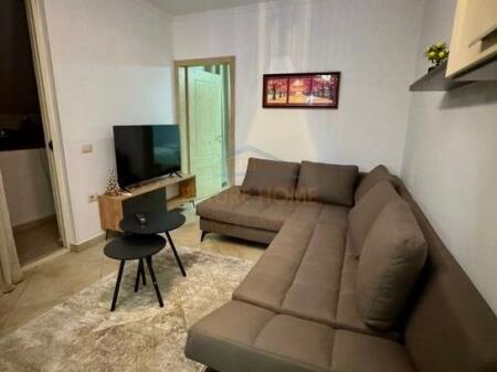 Affitto, Appartamento 3+1, Via Kavaja, Tirana.