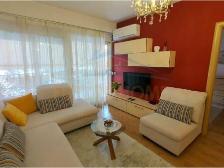 Qira, Apartament 1+1, Kompleksi Delijorgji, Tiranë. 700 €