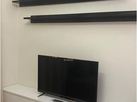 For rent 1+1 near the Red School