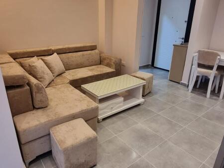 🏡Jepet me qera apartament 2+1 me post parkimi – Pallat i ri 2025 | Selvia