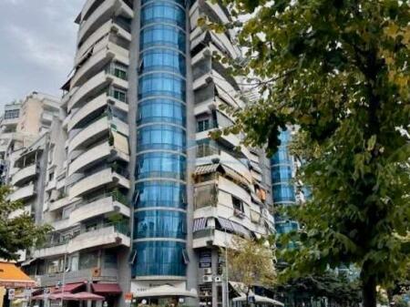 Qira, Ambient Biznesi, Rruga e Dibres