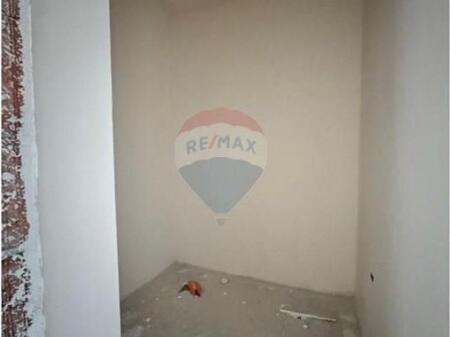 Appartamento 3+1+2 in Vendita a Porcelan