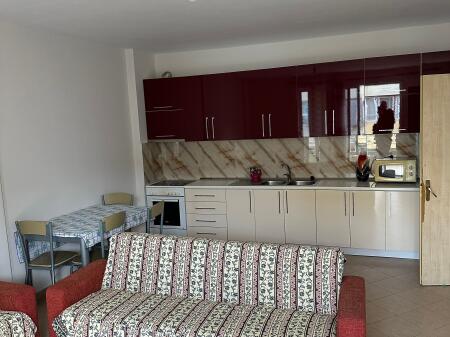 Appartamento 1+1 in affitto a Vila L ad Astir