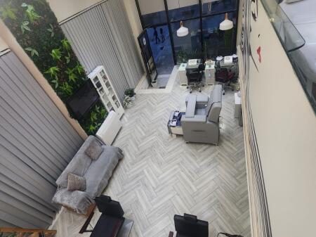 Shitet njesi biznesi