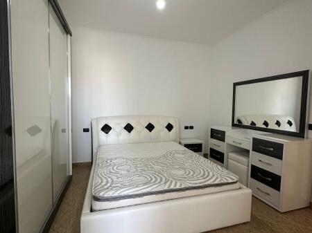 Jepet me qera 2+1+1 Tualet 2 ballkone