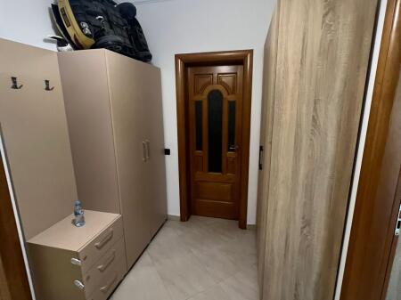 Jepet me qera apartament 1+1 vollga durres