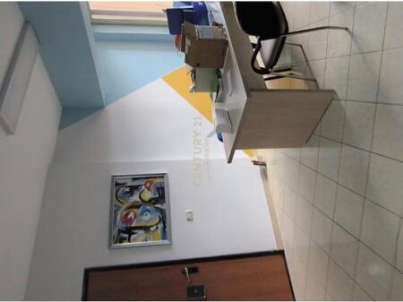 JAPIM ME QIRA APARTAMENT PER ZYRA TE SIRI KODRA