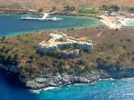 Shitje Truall,Porto Palermo