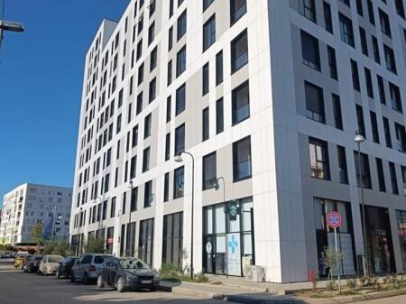 SHITET APARTAMENT 2+1+2, BULEVARDI I RI, TIRANË