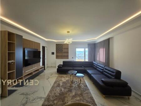 JEPET ME QIRA APARTAMENT 2+1+POST PARKIMI TE LIQENI FARKES