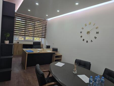 OFFICE FOR RENT 75 M2 VASIL SHANTO 70,000 LEKE
