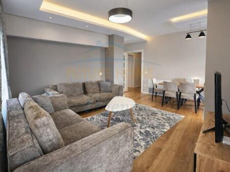 Qera, Apartament 2+1, Myslym Syri, Tiranë.