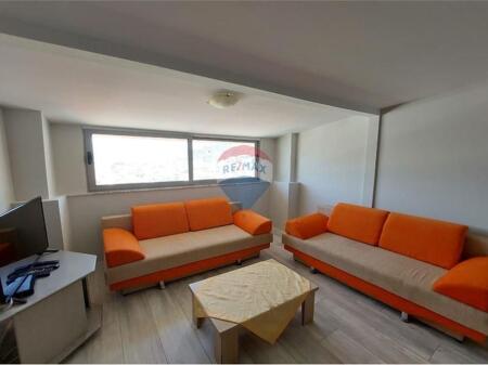 🏡 Apartament 1+1 – Për Qira | Lungomare, Vlorë