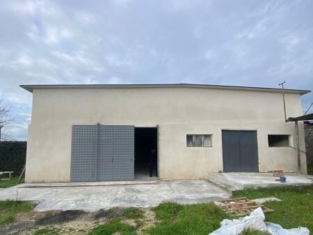 Warehouse for rent Rremes Coffee