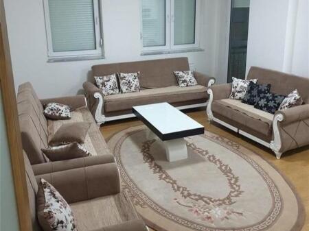 Jepet me qira apartament 1+1 në Laprakë!