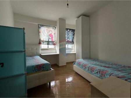 APARTAMENT 2+1 PER SHITJE NE ASTIR