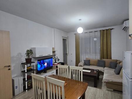 affittasi 1+1 ad Astir