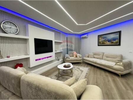 APARTMENT 2+1+2 FOR SALE IN FRESK