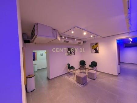 Locale commerciale in vendita nella zona "Tirana Nuova". 550.000 €