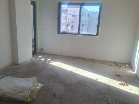 Shitet Apartament 1+1 prane Delijorgjit 175.000 euro