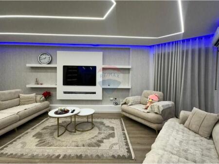 Appartamento 2+1+2 in vendita vicino al ristorante Freskut