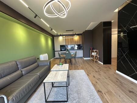 Appartamento 2+1+2+Blk+Posto Auto in Affitto, Comune di Parigi