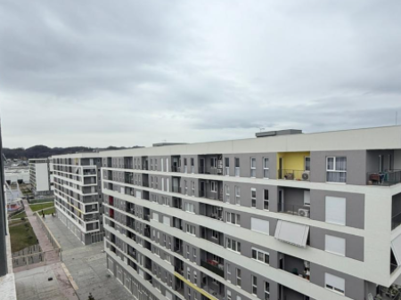 🏢 Shitet Apartament 2+1 – Univers City