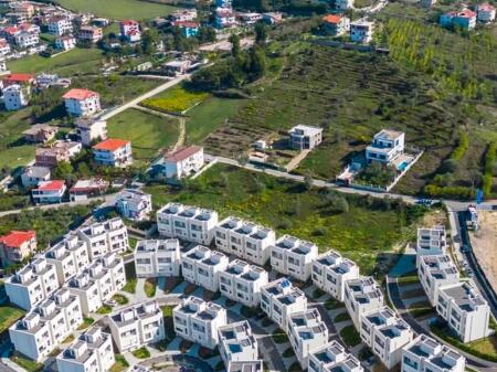 Vilë 3-katëshe me qira te ABA Residence – Farkë​, 197 m² 1.500 €