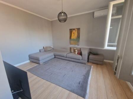 PAZARI I RI, JEPET ME QIRA APARTAMENT 2+1! 550 € /Muaj