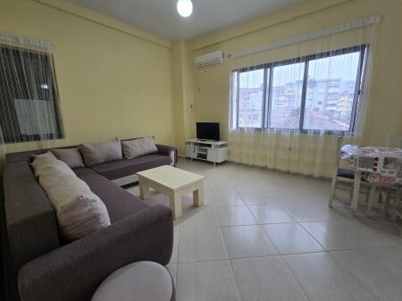 1+1/Shitje 📍Vasil Shanto 📌45000 lek