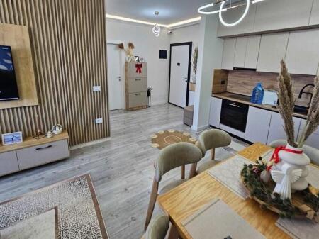 Apartament 2+1 me qera tek Golden Park 3