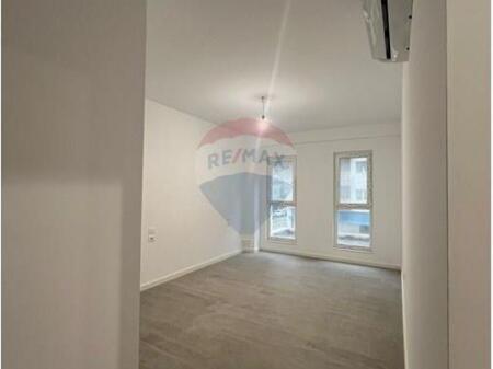 APARTMENT FOR OFFICES FOR RENT AT AURA RESIDENCE !