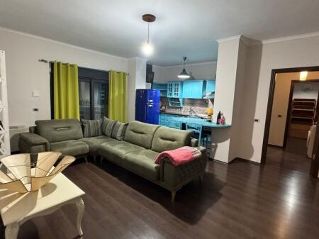 Apartment (2+1) for sale in Yzberisht