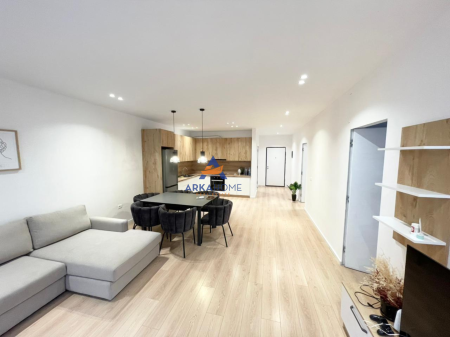 SHITET APARTAMENT 2+1+2+2BALLKONE "TE LIQENI I THATË" 230.000 EURO