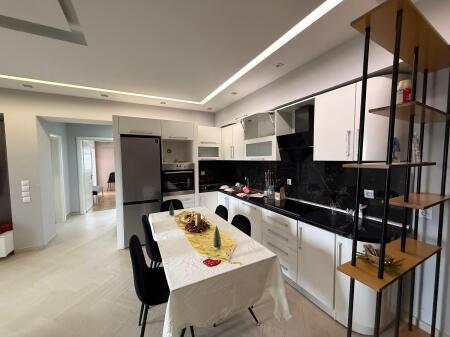 Apartament 2+1+2 per qira , Laprake