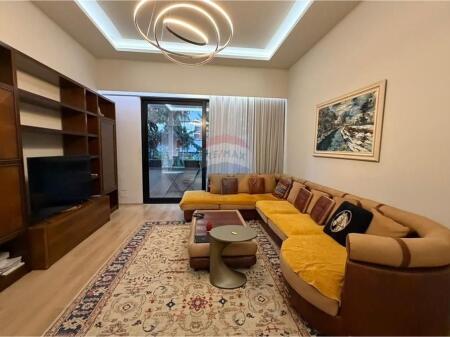 SHESIM APARTAMENT 3+1+2 LIQENI I THATE! !