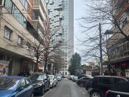 SHOP FOR RENT 46 M2 ELBASAN STREET 80,000 LEKE