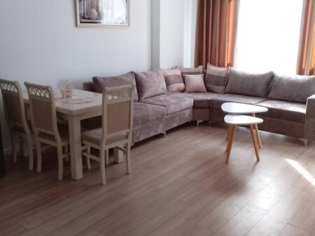 1+1,i mobiluar luks te urban gate astir,cmimi 450 euro