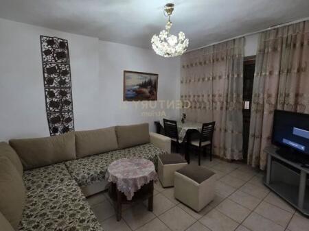 VENDESI APPARTAMENTO 1+1 PRESSO MINE PEZA