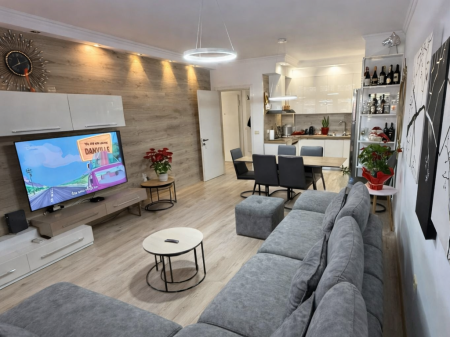 Apartament 2+1 ne shitje ne Astir,Jata Market