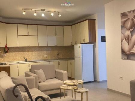 Zyre Me Qera 2+1 tek Myslym Shyri (ID BZ2527) Tirane